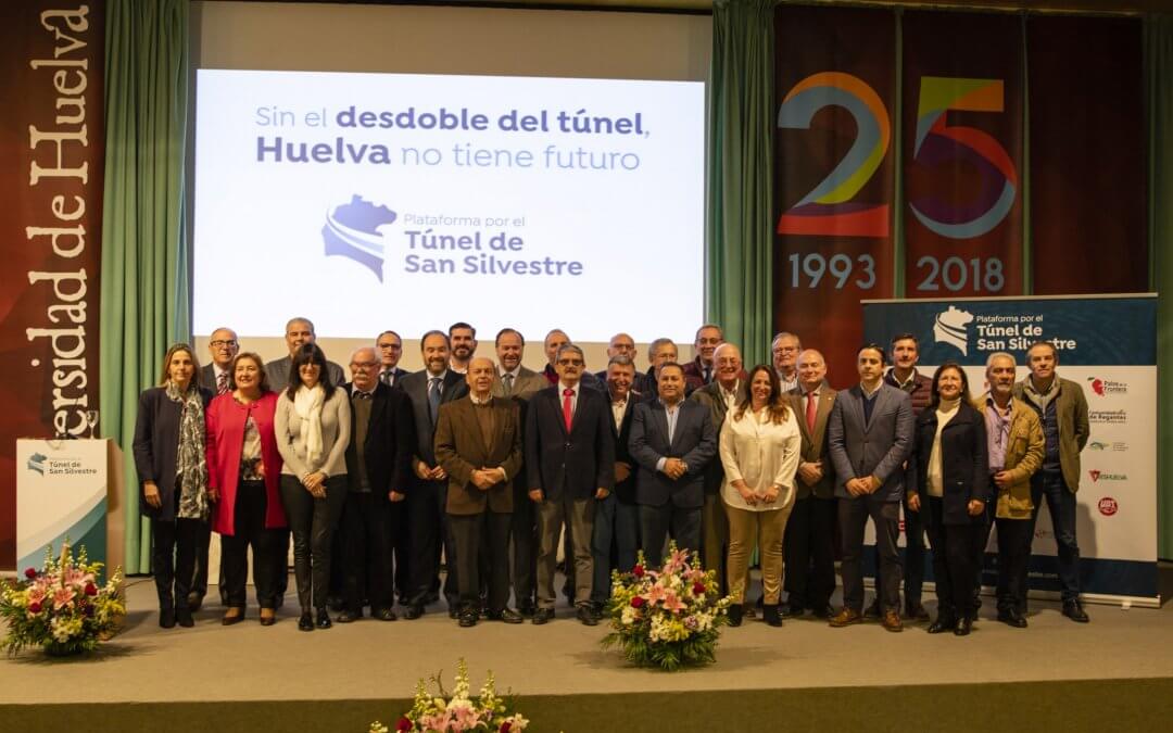 La Plataforma reúne a 29 entidades socioeconómicas para solicitar el desdoble del túnel de San Silvestre