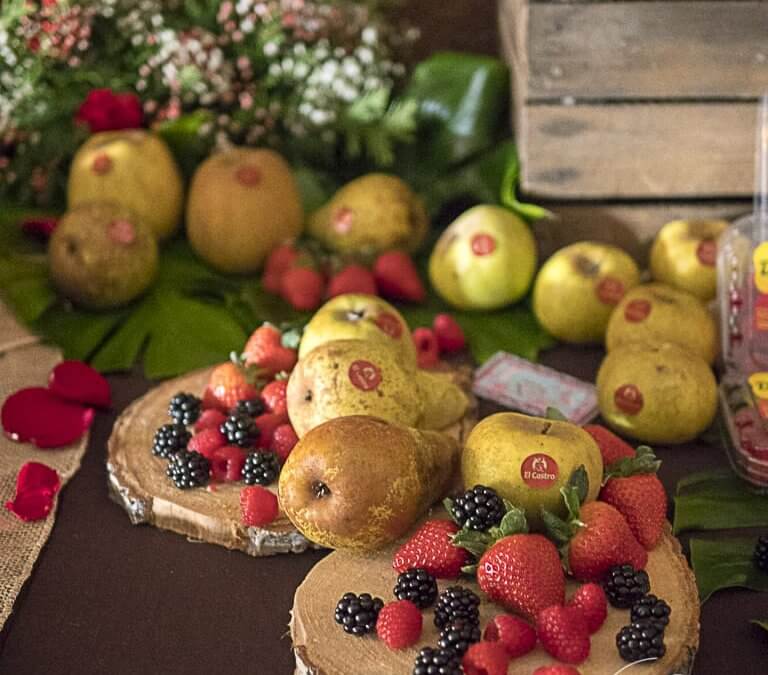 Los berries representan a la gastronomía onubense en la II Fiesta del Botillo en Huelva