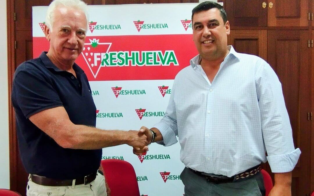 Freshuelva y Polisur impulsan un programa de formación y especialización profesional de trabajadores en el sector de los frutos rojos