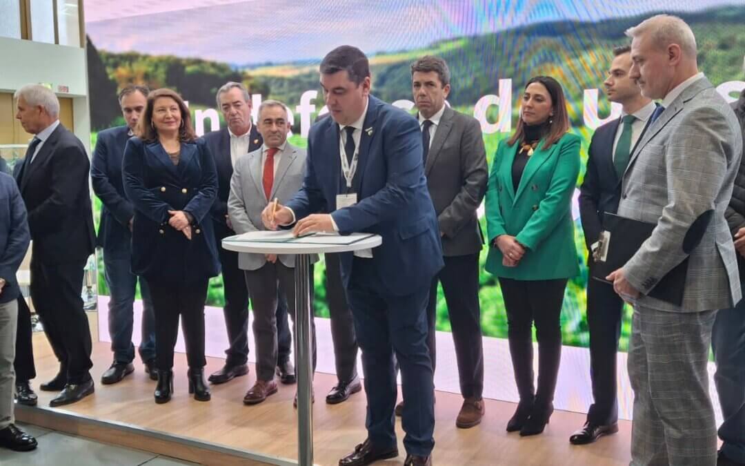 Freshuelva se suma al manifiesto en apoyo al sector hortofrutícola de España